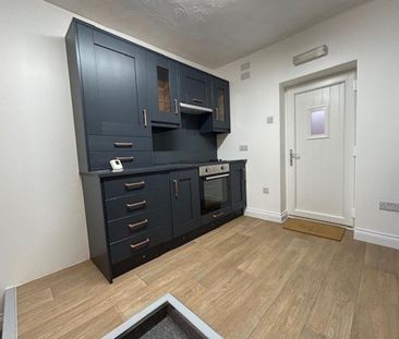 4 bedroom apartment to rent - Photo 6