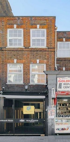 3 bedroom flat to rent - Photo 1