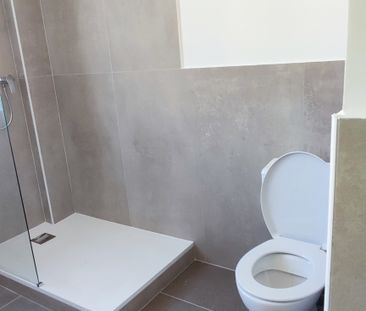 Location Appartement 5 pièces 75m² LA FERTE MACE 61600 - Photo 3