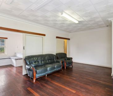 61 Cornwall Street, Dianella WA 6059 - Photo 6
