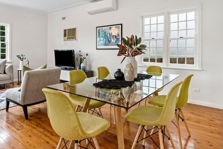 51 Thornleigh Street, Thornleigh NSW 2120 - House For Rent | Domain - Photo 2