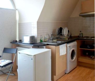 Studio to rent - Photo 4