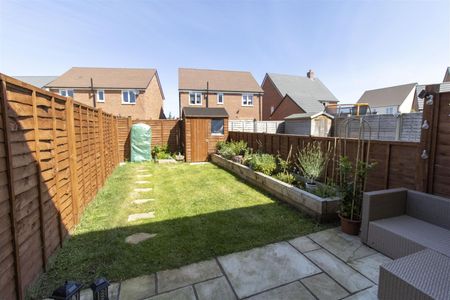 Whitefield Crescent, Longford - Photo 5