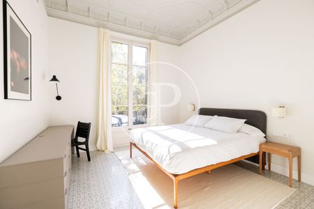 Rental Apartment on Gran Via de les Corts Catalanes - Photo 2