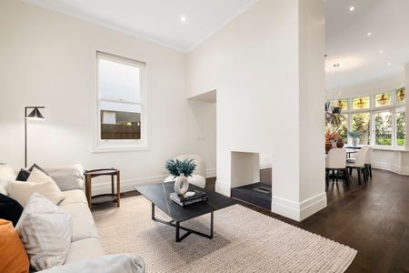 50 Orrong Cres, Caulfield North - Photo 2