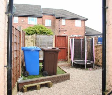 2 bedroom terraced house to rent - Photo 5