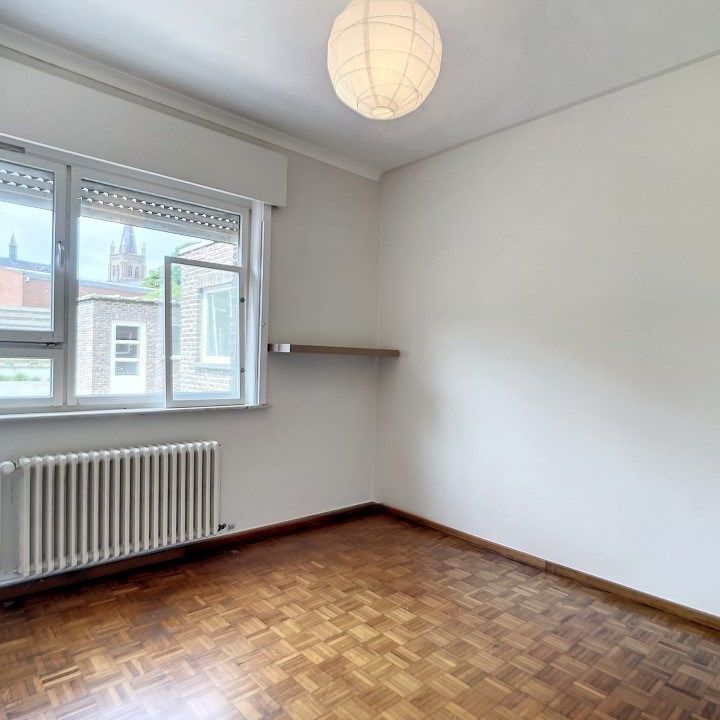 Ruime alleenstaande woning nabij het centrum van Westrozebeke - Photo 1