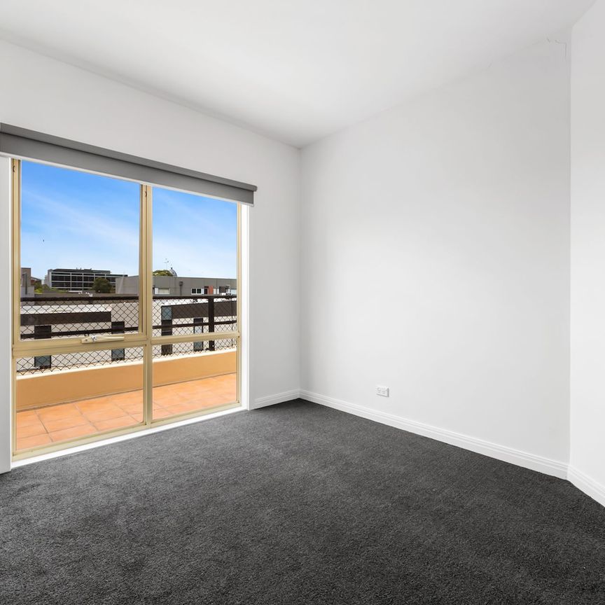 Unit 20/650 Swanston Street, - Photo 1