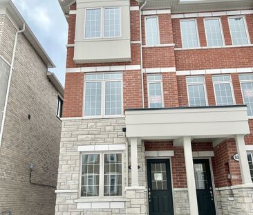 For Lease - 939 Crowsnest Hollow, Pickering, Ontario - Photo 4