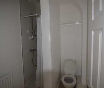 Holt Road, BIRKENHEAD CH41 - Photo 3