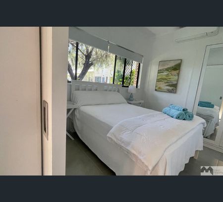 23/21-31 Poinciana Street, Holloways Beach, Qld 4878 - Photo 4