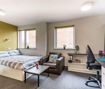 1 bedroom in a flat share to rent - Photo 5