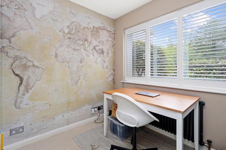 4 bedroom detached house to rent - Photo 4