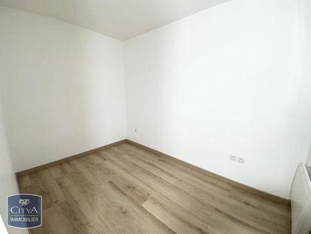 Location Appartement 2 pièces 55m² CAMBRAI 59400 - Photo 3