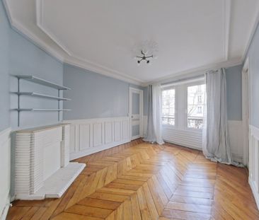 Location Appartement 3 pièces 48m² PARIS 11ème - Photo 4