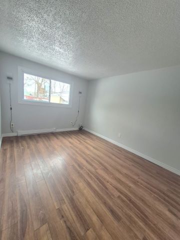 For Lease - 184 Simcoe Street Unit# 2, London East, Ontario - Photo 4