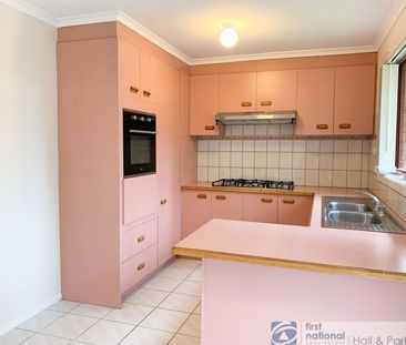 Low-Maintenance Living in Prime Endeavour Hills Location - Photo 2