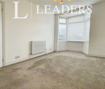 3 bedroom house to rent Albert Road, Witham, Essex, CM8 - Photo 2