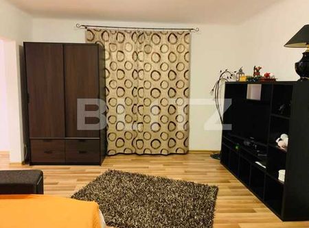 2 camere, decomandate, imobil tip casa, zona strazii Aurel Vlaicu - Photo 2