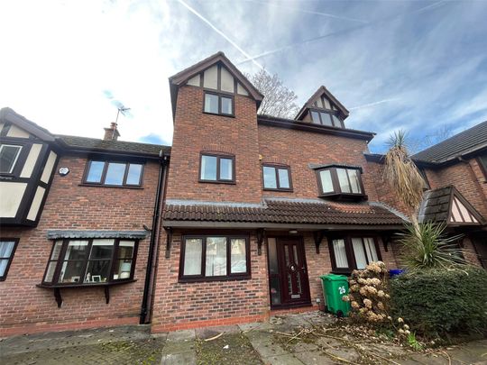 Blackburn Gardens, West Didsbury, Manchester, M20 3YH - Photo 1