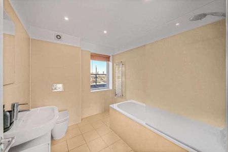 East Arbour Street, Stepney, E1 - Photo 4