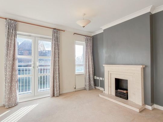 4 bedroom townhouse to rent - Photo 1