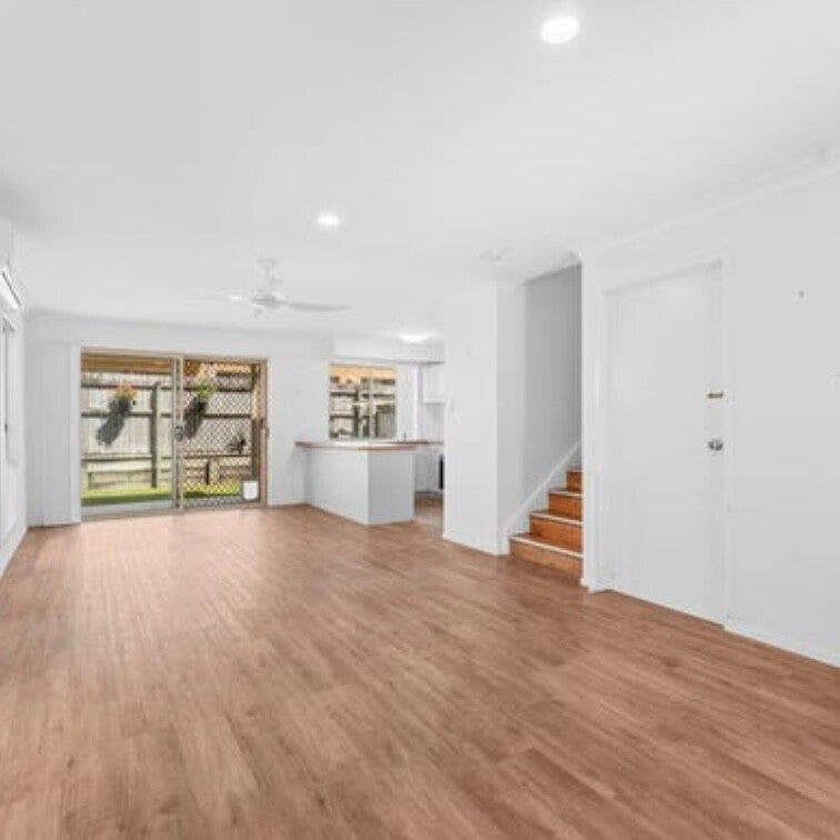 Deception Bay - Photo 1