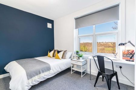 6 bedroom house to rent - Photo 3