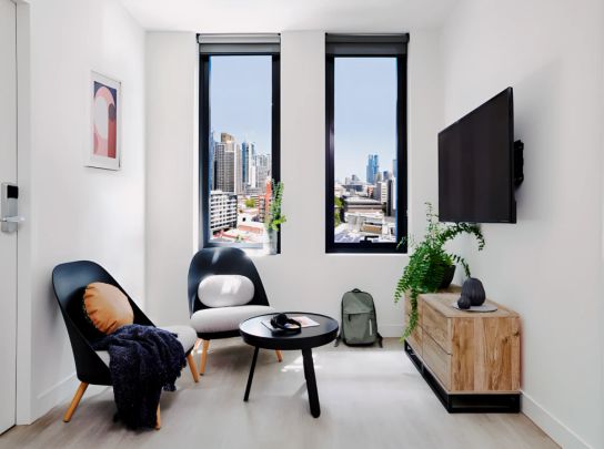 3 Bed Ensuite Apartment - Photo 1