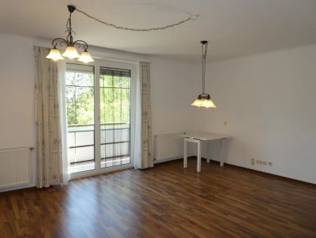 WOHLFÜHLZONE: gepflegte, sonnige 3- Zimmerwohnung in GRÜN- und TOPLAGE mit Balkon - Photo 5