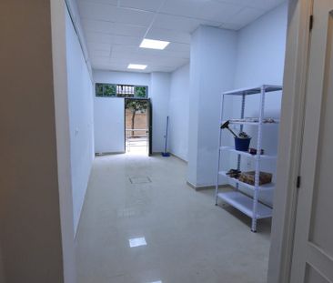 Sevilla, Andalusia 41007 - Photo 3