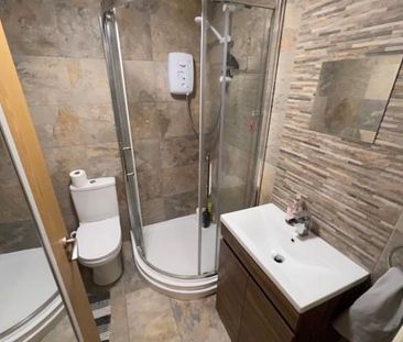2 bedroom house to rent - Photo 2