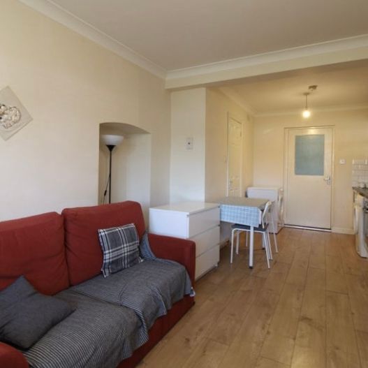 Broadlands Road, Southampton - Photo 1