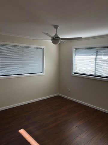 Modern Two Bedder! - Photo 3