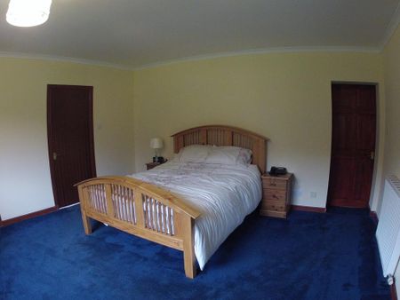 5 bedroom bungalow to rent - Photo 4