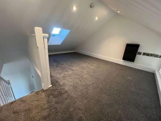 High Street, Neston, CH64 - Photo 1