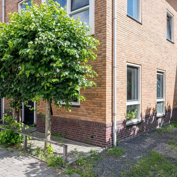 Tom Welsstraat 18, Stripheldenbuurt Noordoost, 1336CP, Almere - Foto 1