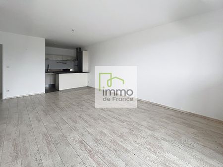 Location Appartement 3 pièces 66m² - Photo 2