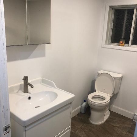 Grand 3 1/2 à louer Metro Montmorency - Photo 3