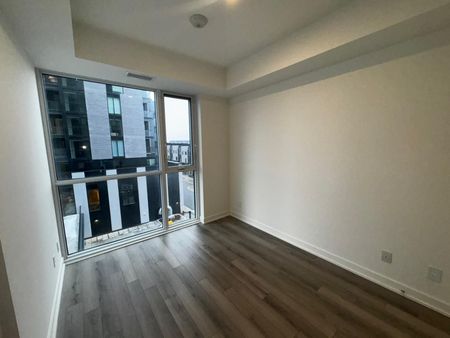 For Lease - 3071 Trafalgar Road Unit# 402, Oakville, Ontario - Photo 3