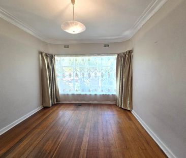 4-Bedroom + 1 Study room - Home for Rent - Photo 4