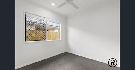 Modern Family Home in Sought-After South MacLean - Photo 3