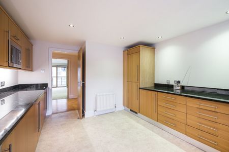 Richbourne Court, Harrowby Street, Marylebone, London, W1H - Photo 2