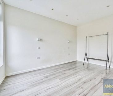 Stonebridge House, Chelmsford - Photo 3