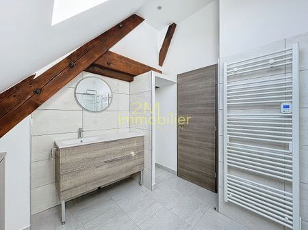 Location Appartement 3 pièces 72m² - Photo 2