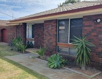 17 Lawley Street - Photo 1