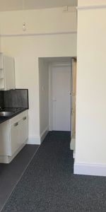 Studio Flat, St. Aubyns, BN3 - Photo 3
