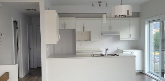 Beau Logement De 3 Chambres Rénové - Photo 2