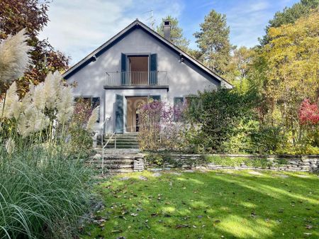 Renovated family home in Chene-Bougeries - 9.5 rooms - Photo 5