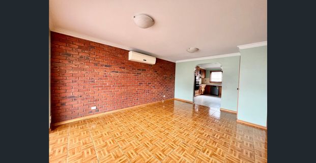 Attractive townhouse in a convenient location - Photo 1